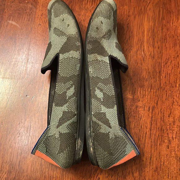 Rothy’s Women's Camouflage Slip on Flats loafers size 5.5 - Picture 4 of 6